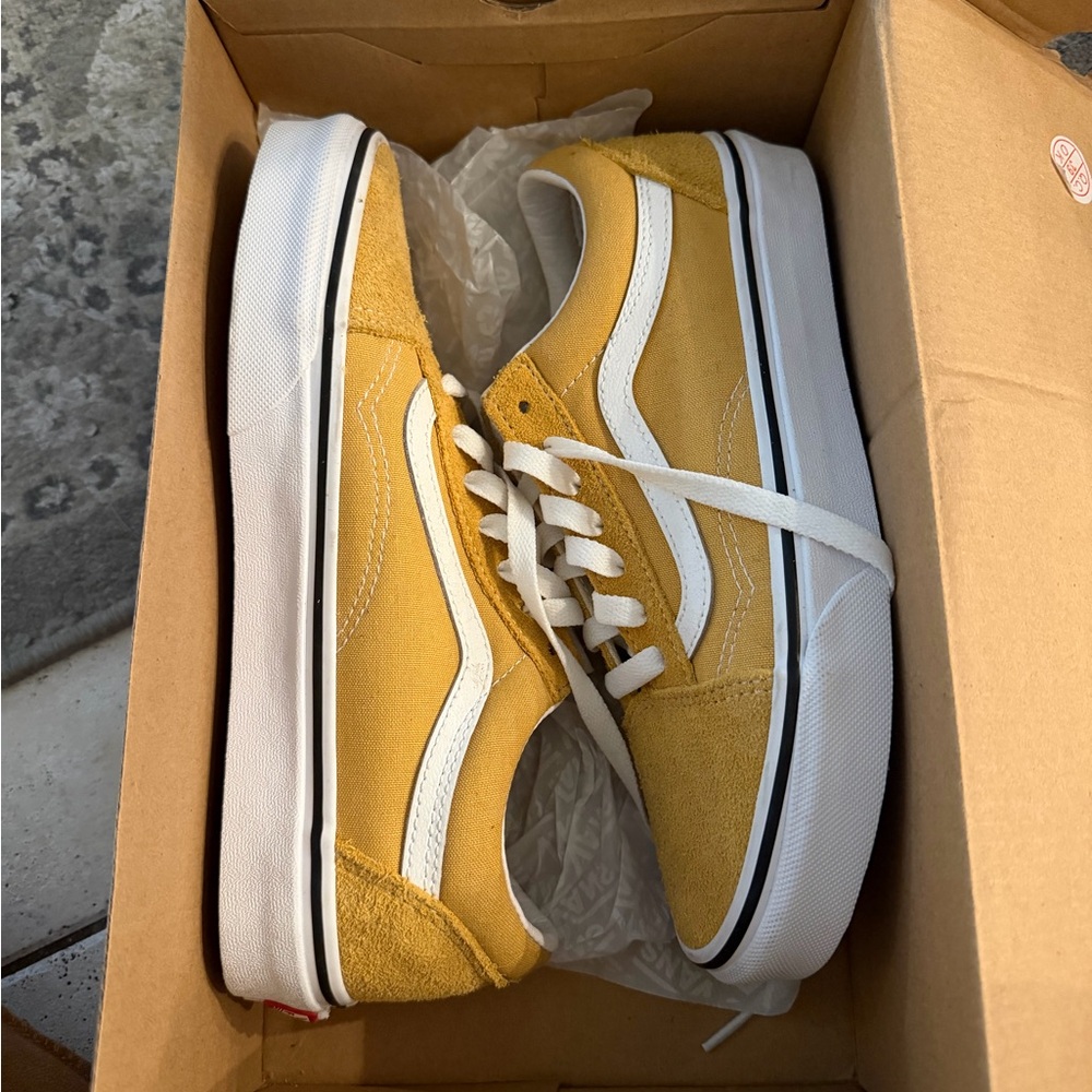 Vans Old Skool Yellow and White Sneakers